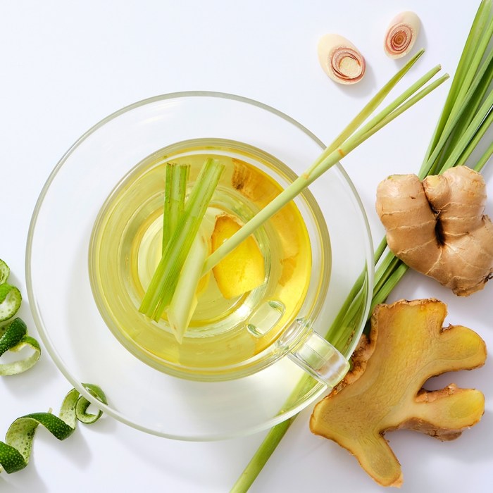 What Are the Benefits of Lemongrass and Ginger Tea? | livestrong Teh jahe kunyit serai sehat kita