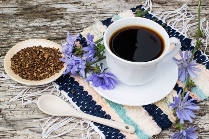 13 Healthy Coffee Alternatives + Herbal Coffee Recipes