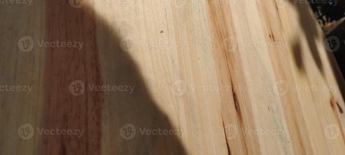 Dutch teak wood which has a unique fiber is suitable as a background ...