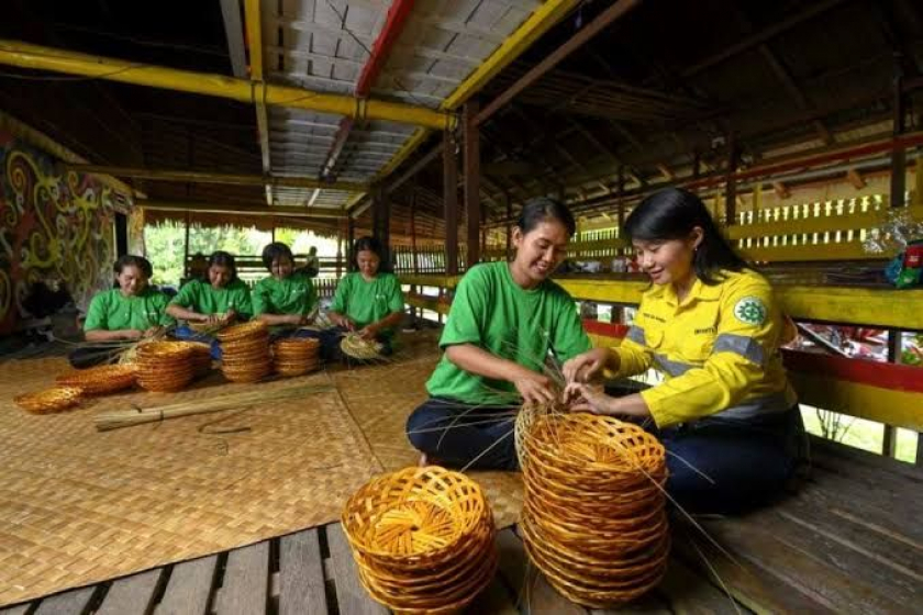 UMKM Ditantang Siapkan Diri Memasuki Era Ekonomi Berbasis AI UMKM Ditantang Siapkan Diri Memasuki Era Ekonomi Berbasis AI