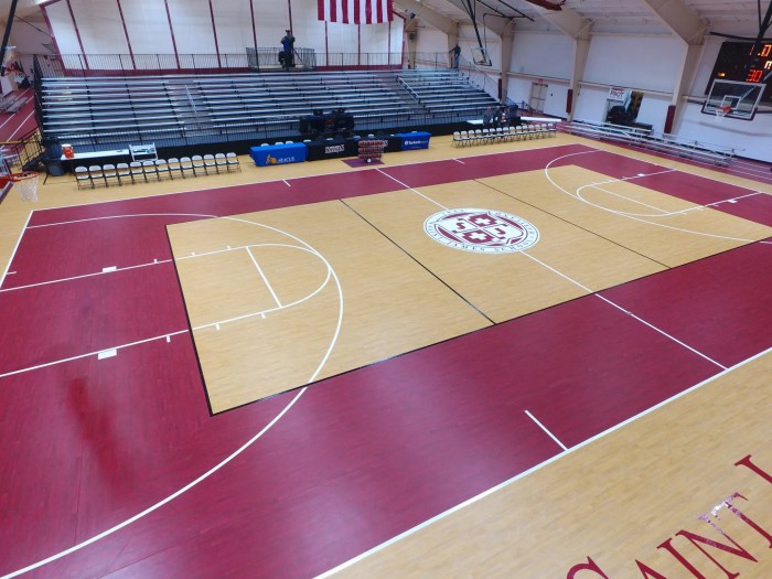 Lantai kayu untuk lapangan basket indoor