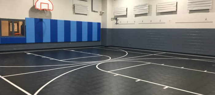 What Are Basketball Gym Floors Made Of | Viewfloor.co Instalasi subfloor untuk lantai lapangan basket
