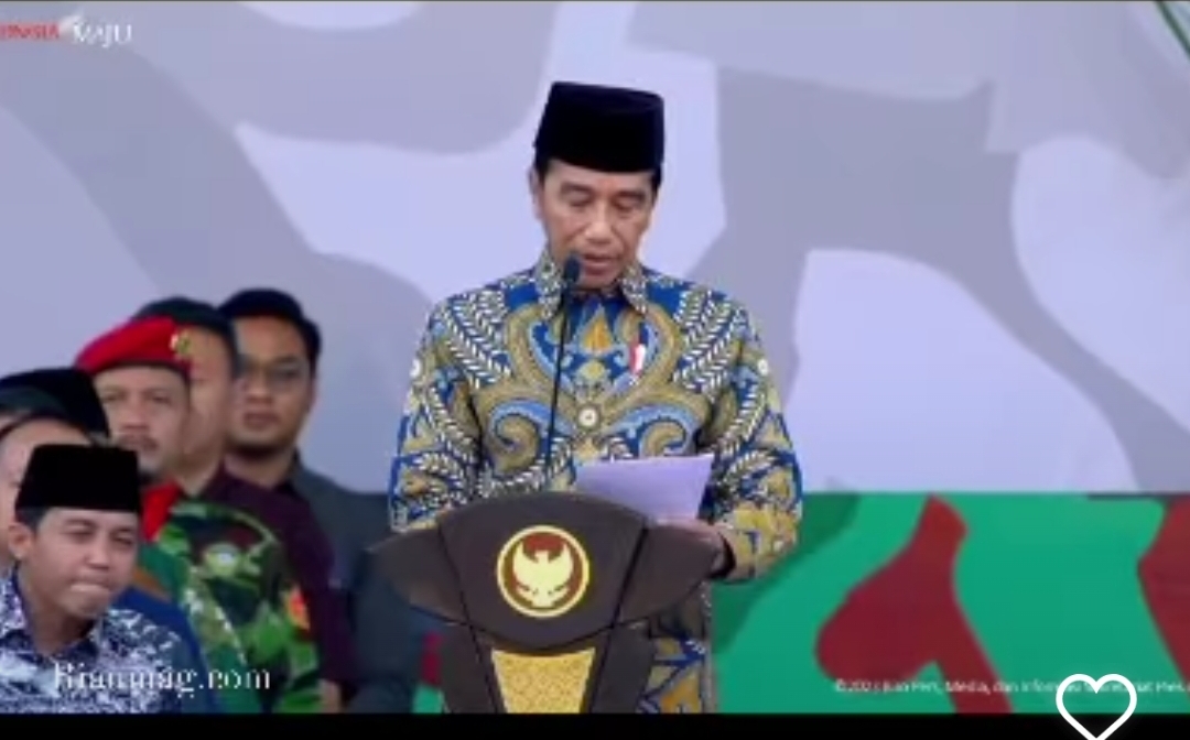 Raja Juli Antoni Bertemu Jokowi di Solo, Ini yang Dibahas Raja Juli Antoni Bertemu Jokowi di Solo, Ini yang Dibahas
