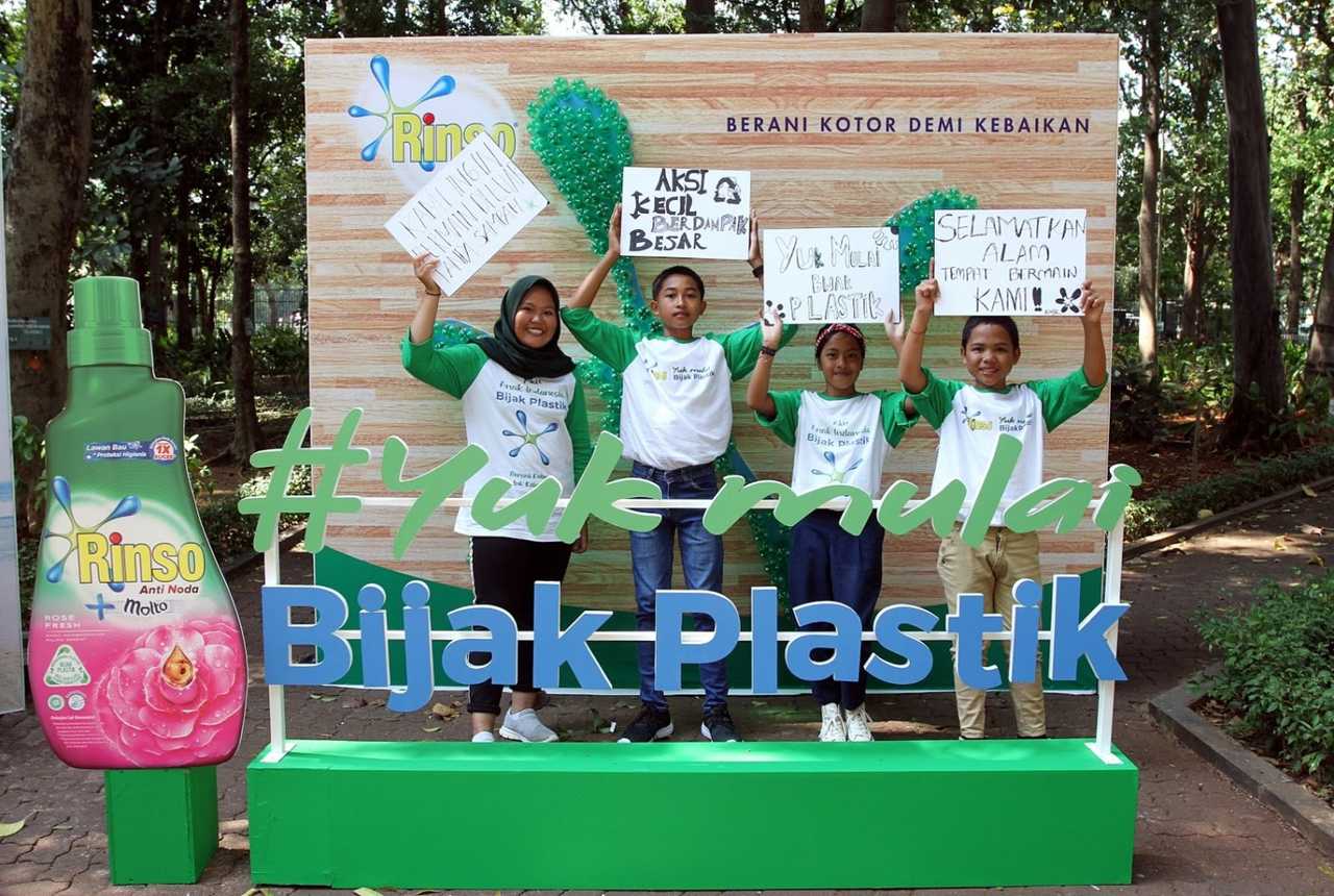 Generasi Bijak Plastik: Wujudkan Anak Hebat yang Peduli Lingkungan Sejak Kecil