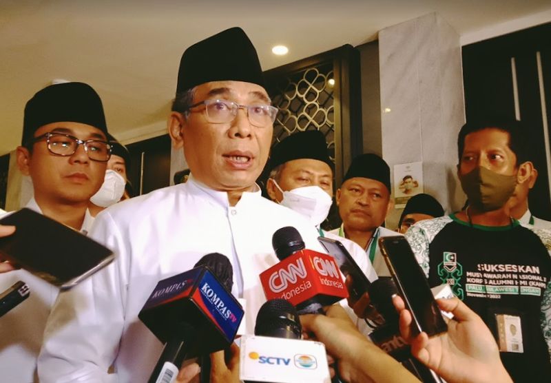 Kick Off Hari Santri Nasional 2025, Gus Yahya Menyerukan Pentingnya Persatuan Bangsa Kick Off Hari Santri Nasional 2025, Gus Yahya Menyerukan Pentingnya Persatuan Bangsa