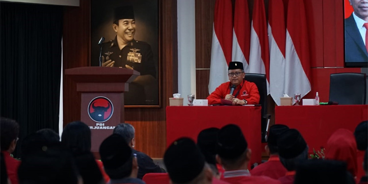 Jelang Peringatan Sumpah Pemuda, Hasto Ingatkan Pesan Bung Karno Jelang Peringatan Sumpah Pemuda, Hasto Ingatkan Pesan Bung Karno
