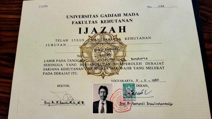 Bilang Ijazah Jokowi Asli di Hadapan Relawan, Andi Azwan: Tangkap Teroris Bilang Ijazah Jokowi Asli di Hadapan Relawan, Andi Azwan: Tangkap Teroris