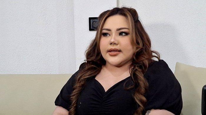 Jadi Tersangka, Lisa Mariana Malah Banjir Endorse dan Buka Usaha Ayam Potong