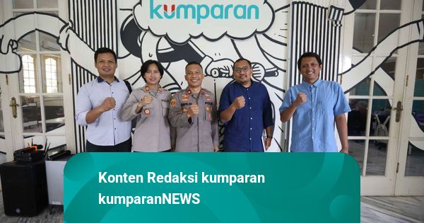 Poster Pendukung Delpedro Dkk Direbut Aparat Viral, Begini Kata Kapolsek Pasar Minggu