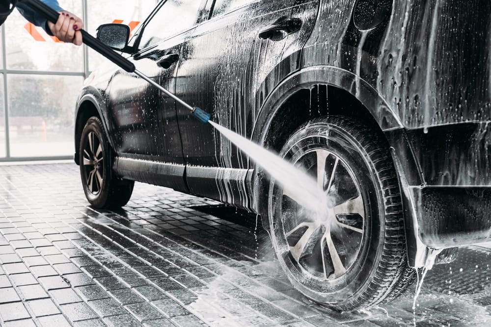 Steam Mobil Jadi Chaos! Azia Disemprot Balik Sama Tukang Cuci