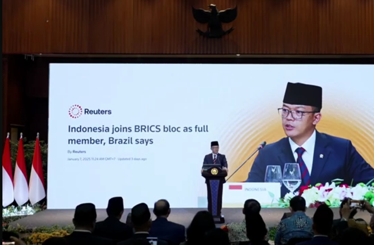Denny JA Serukan Penguatan Suara Global South di BRICS Award 2025 Denny JA Serukan Penguatan Suara Global South di BRICS Award 2025