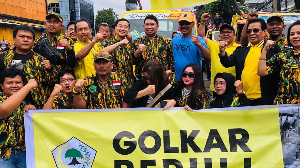 Kader Golkar Diinstruksikan Bantu Korban Banjir dan Longsor di 3 Provinsi Kader Golkar Diinstruksikan Bantu Korban Banjir dan Longsor di 3 Provinsi
