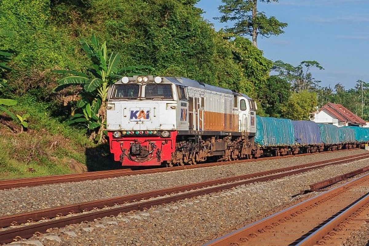 Kereta Petani dan Pedagang Resmi Beroperasi Hari Ini, Segini Jumlah Penggunanya