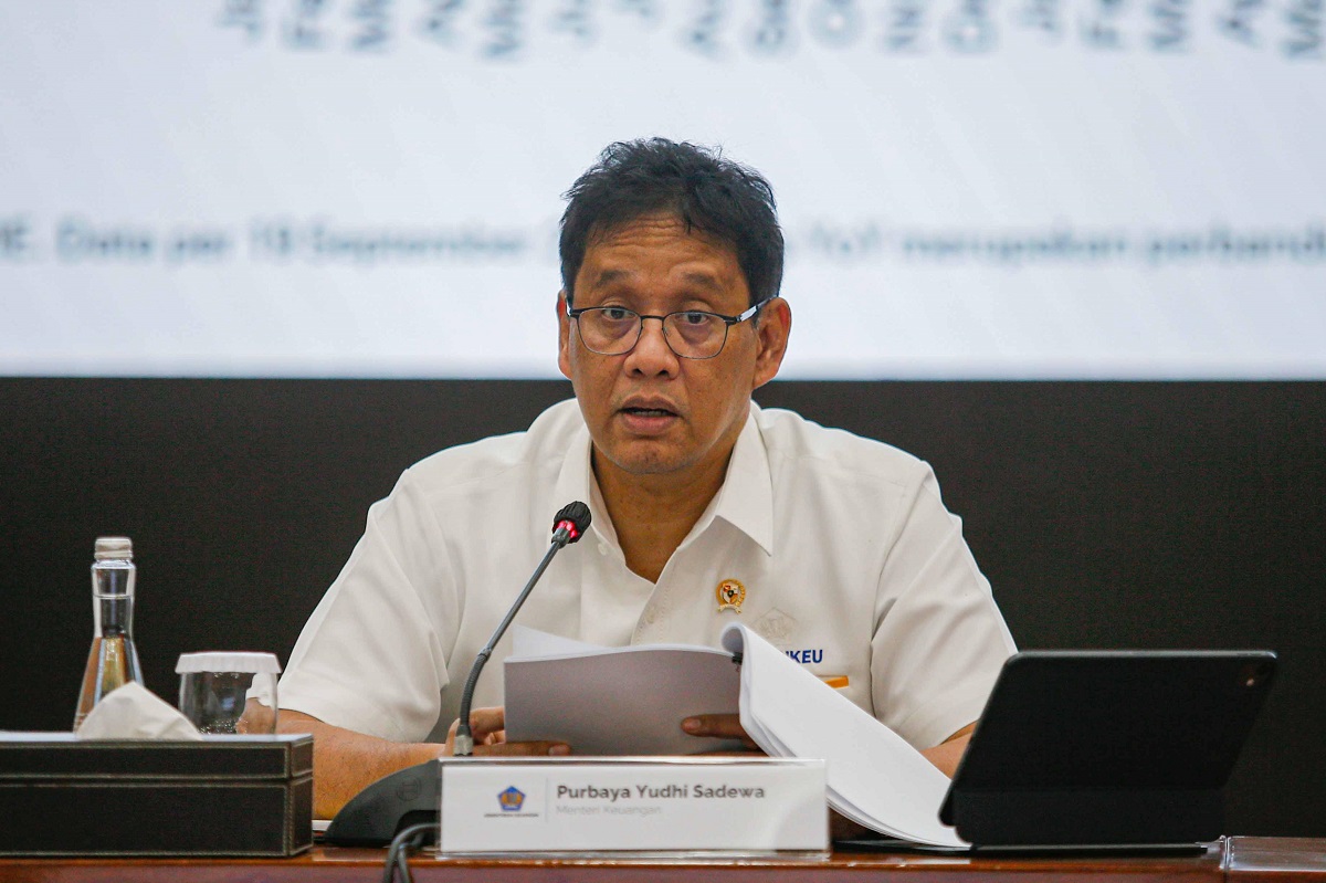 Setelah Thrifting, Purbaya Siap Berantas Baja hingga Sepatu Ilegal : Media Nganjuk